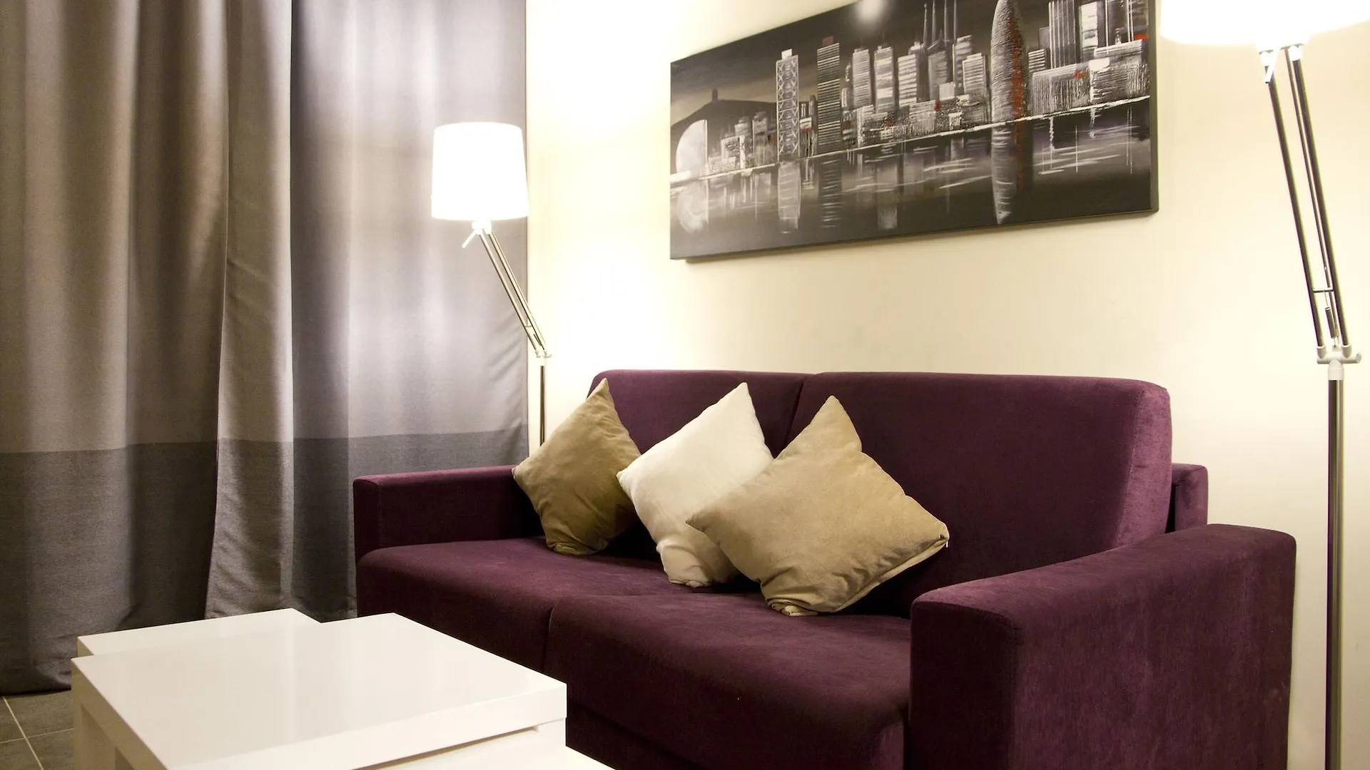 Ola Living Macba Apartment Barcelona Spain