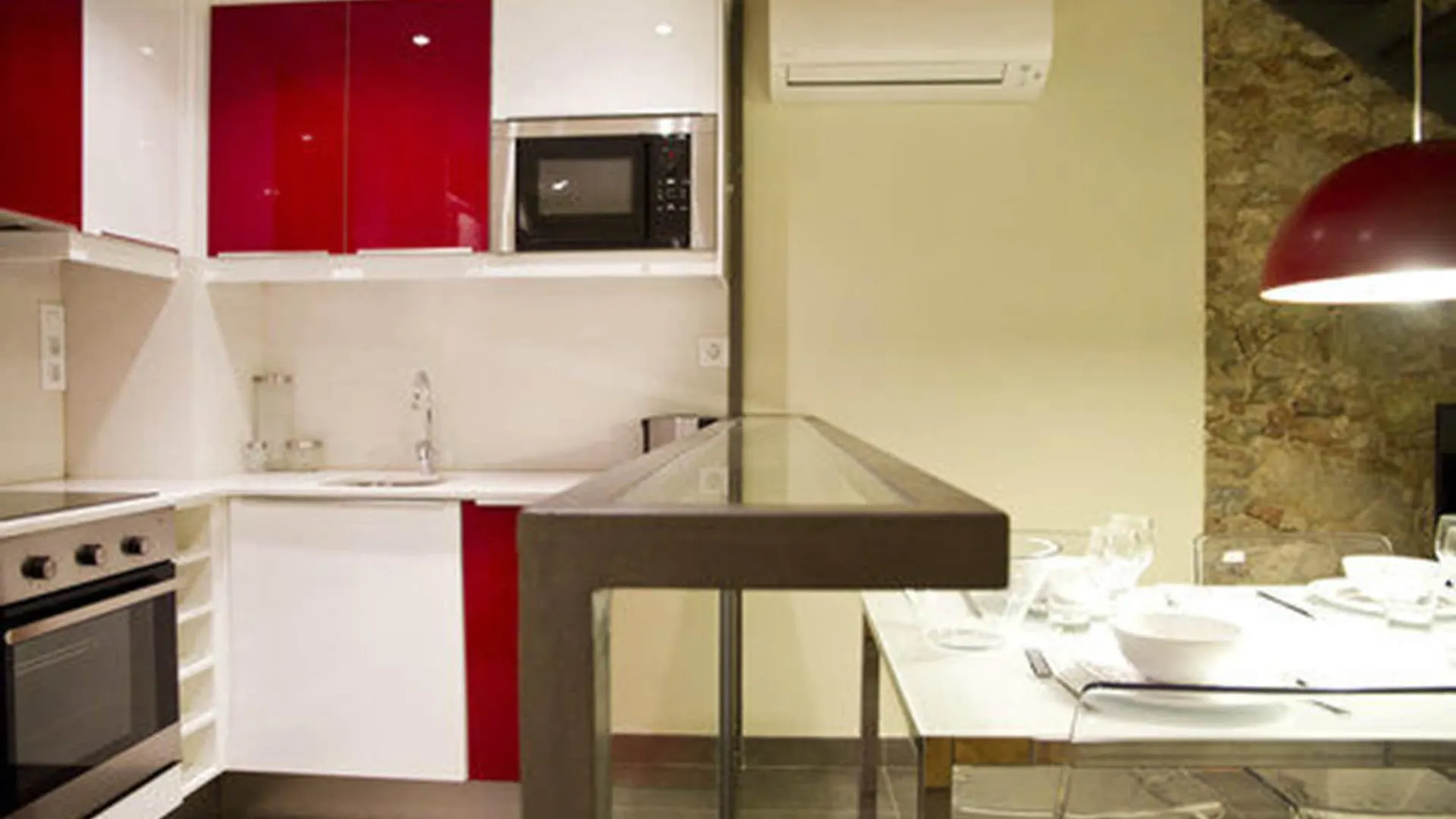 Ola Living Macba Apartment Barcelona Spain