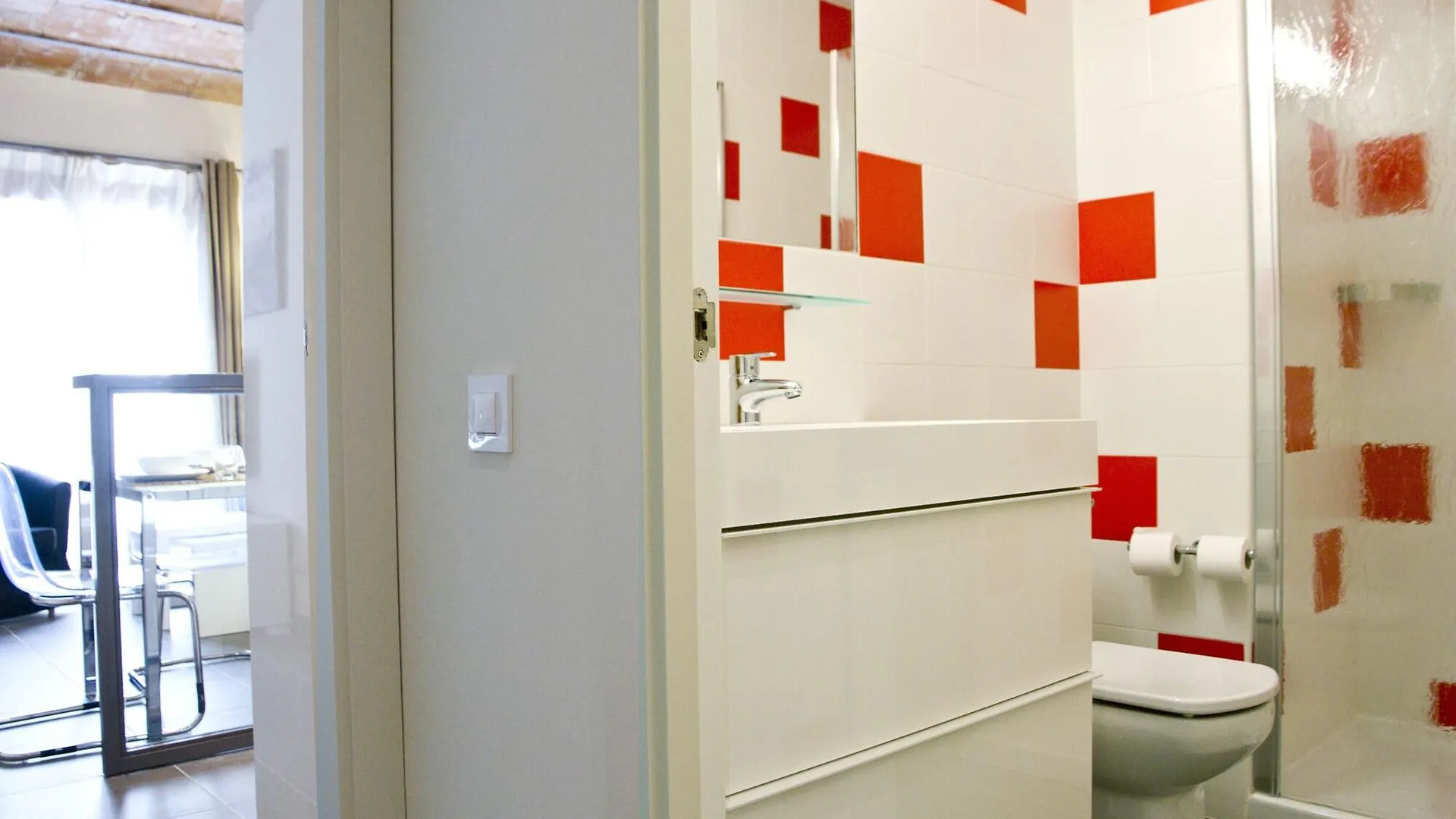Ola Living Macba Apartment Barcelona 0*,
