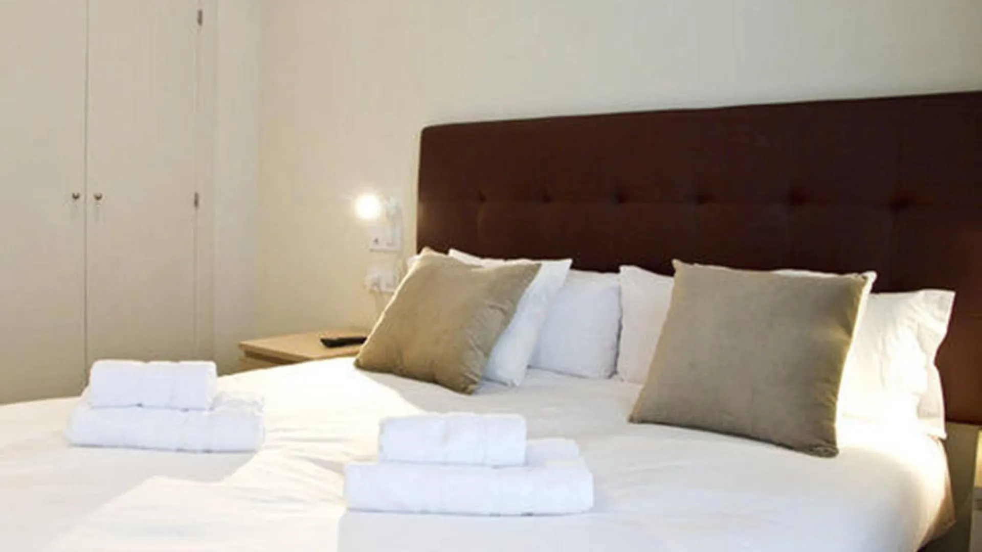 Ola Living Macba Apartment Barcelona
